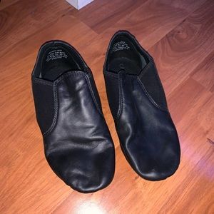 Dance shoes (capezio)